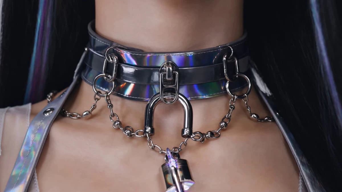 Anteprima del prompt video Seedance 2.0: Teaser: Cacciatore di demoni pop in stile Cyberpunk