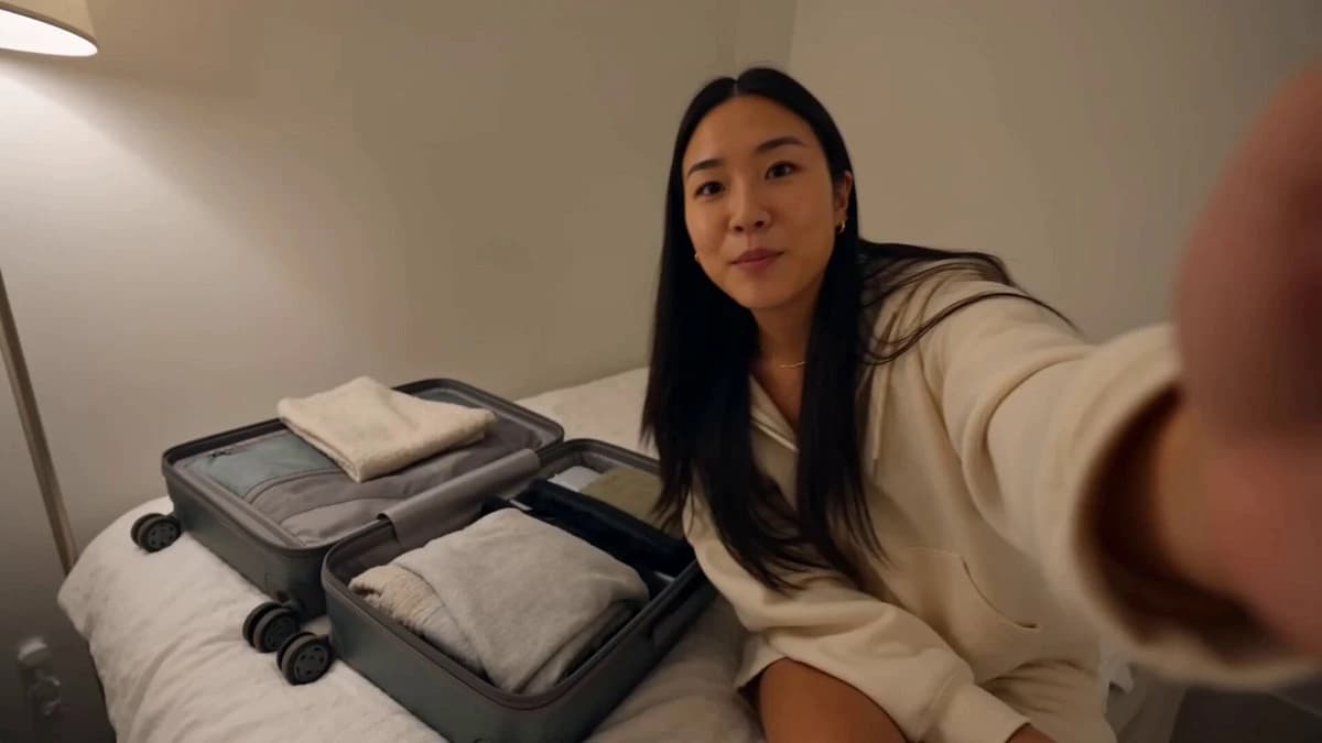 Vista previa del prompt de video Seedance 2.0: Vlog de equipaje para una escapada de fin de semana